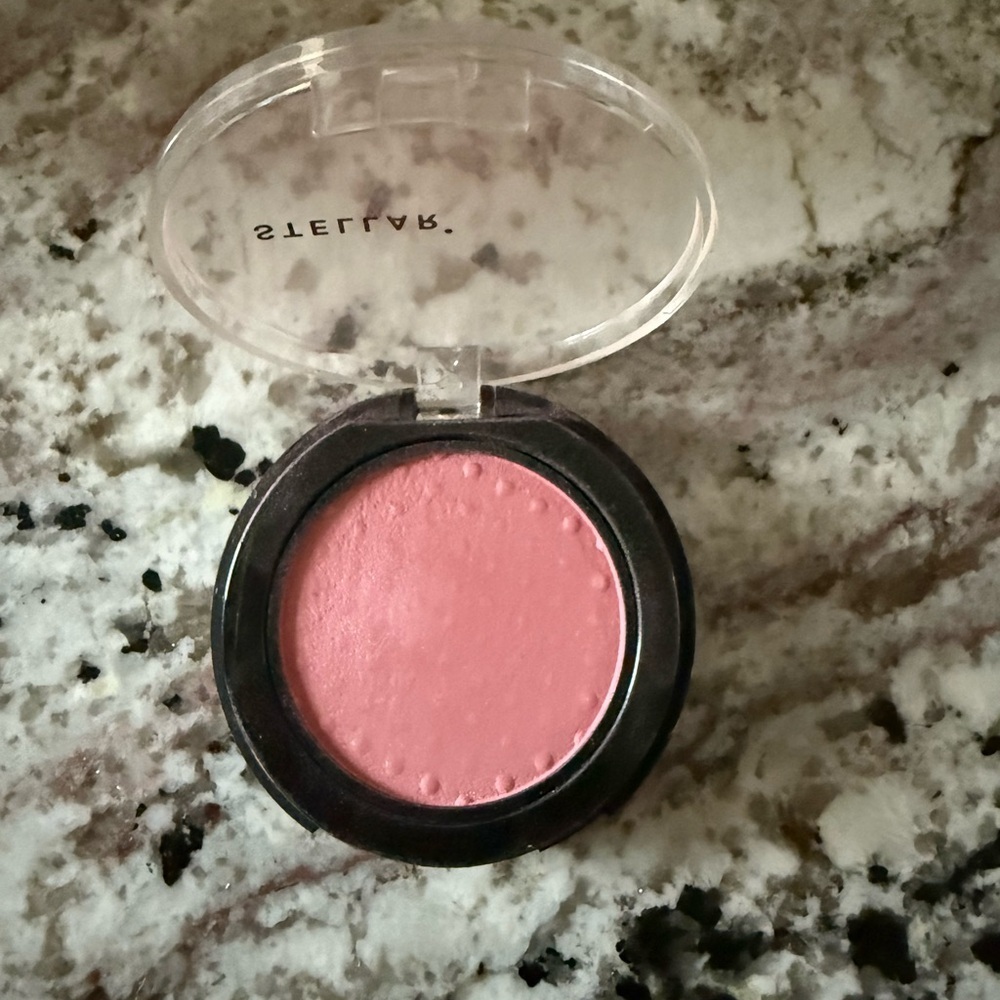 Stellar blush in Beam
